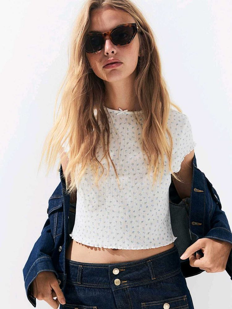 H&amp;M Floral Bow Top