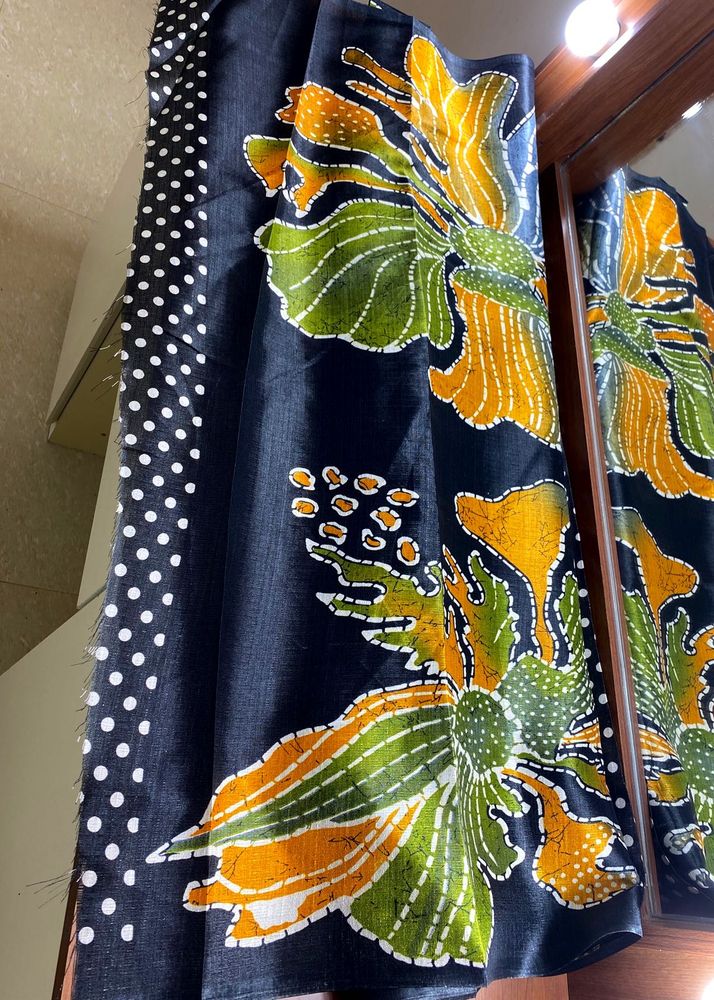 Floral Print saree with attached blouse piece