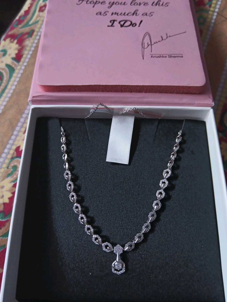 Giva Necklace