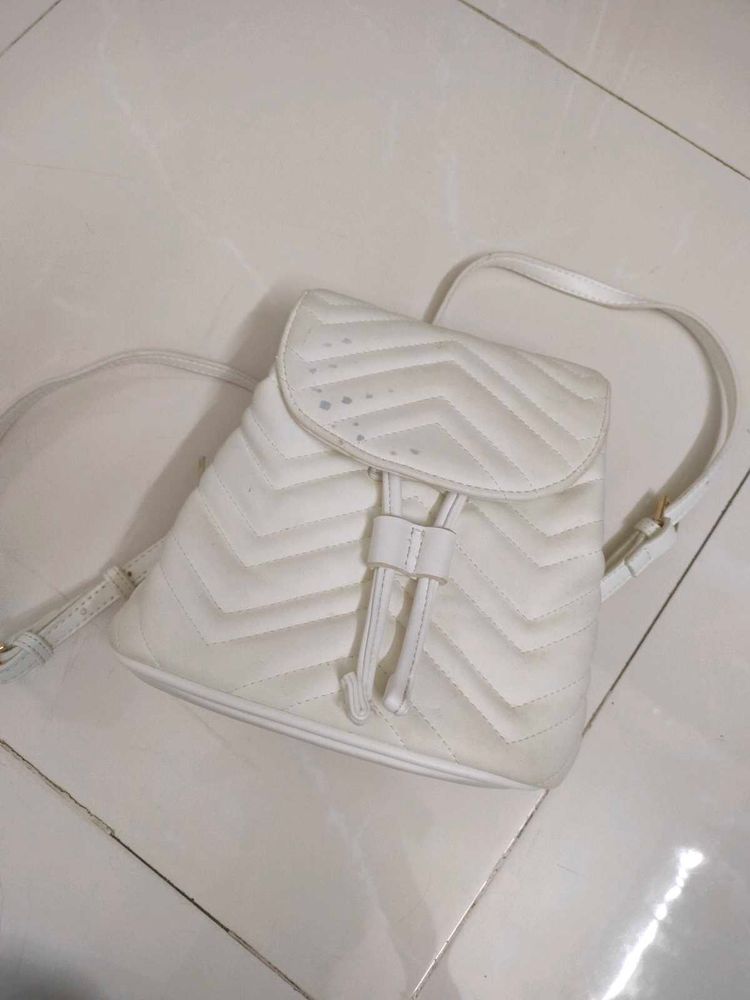 Forever 21 White Bag For Women