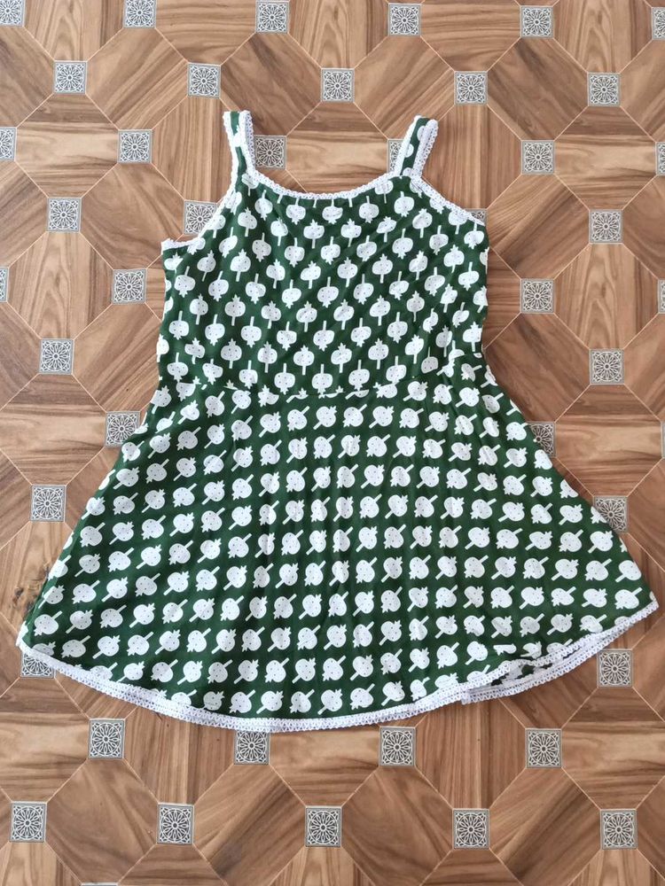 Cute Green &amp; White Dress