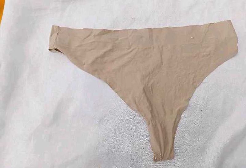 Seamless Nylon Thong Panty