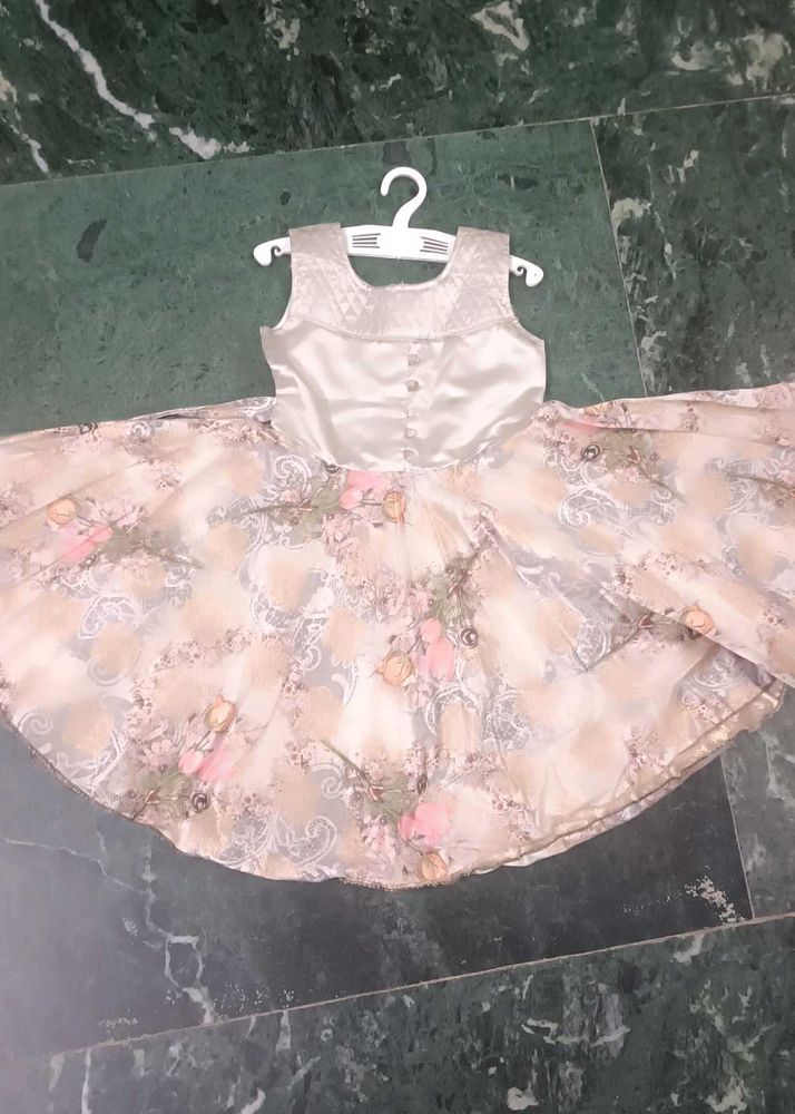 girl frock