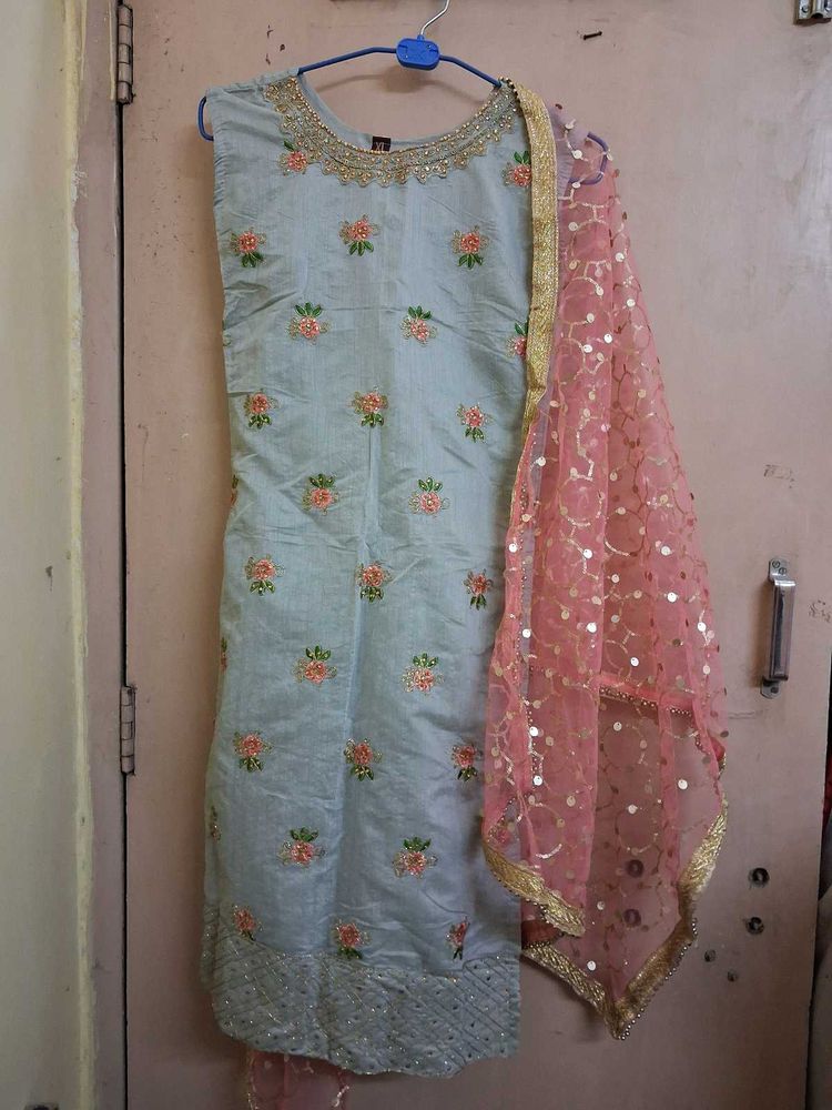 Floral Embroidered Indian Suit Set
