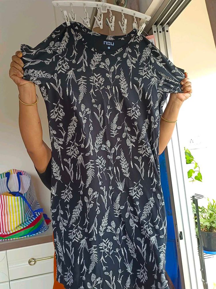 With Tag NEW Dream Floral Print Top