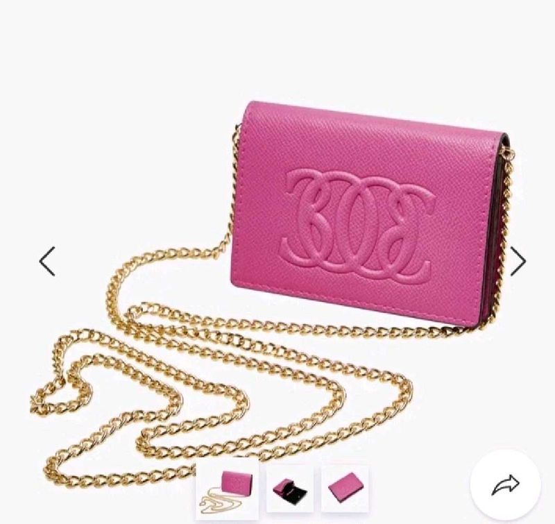 Oriflame Vanaty Wallet On Chain