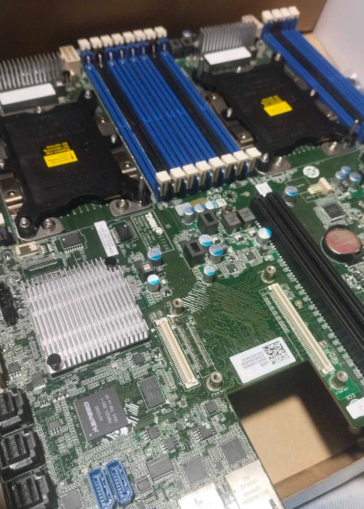 Server Motherboard