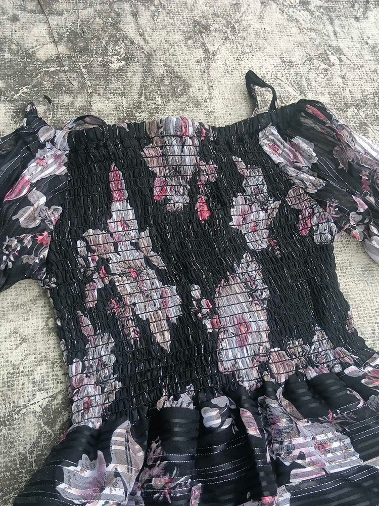 Floral Off-Shoulder Top