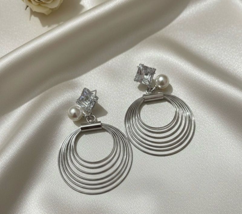 Silver Circle Dangle Earrings