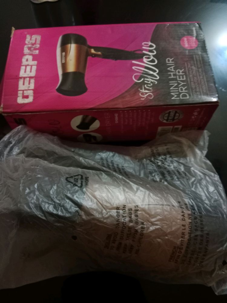 Geepas Hair Dryer