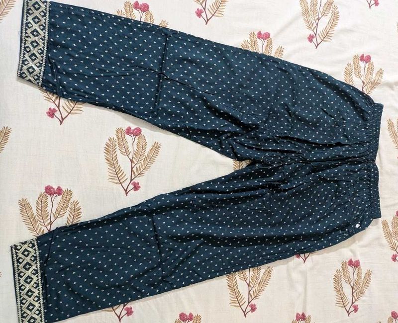 Bottle Green Kurta Palazzo Set With Dupatta