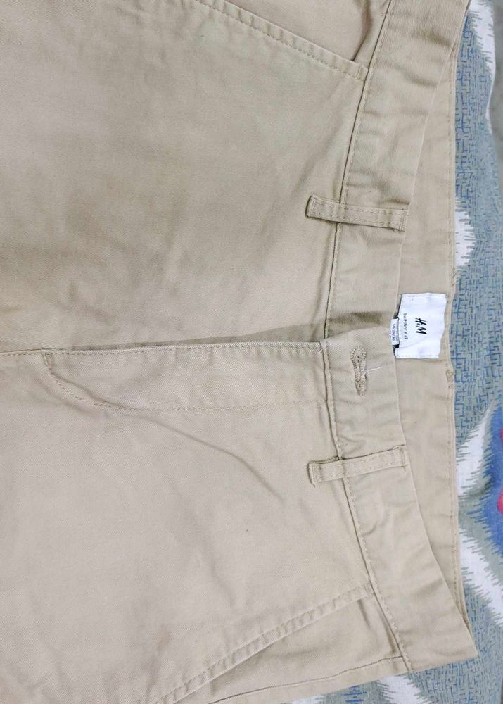 H&amp;M Chino Pants - Beige