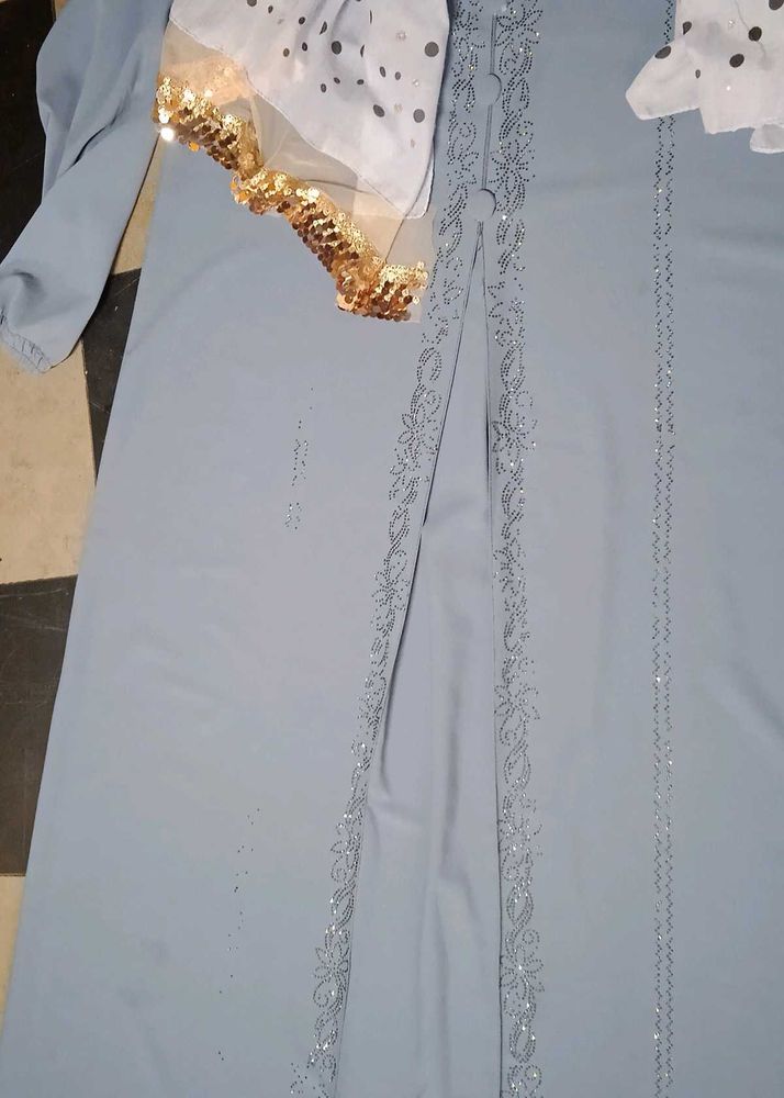 Elegan. Abaya with stole