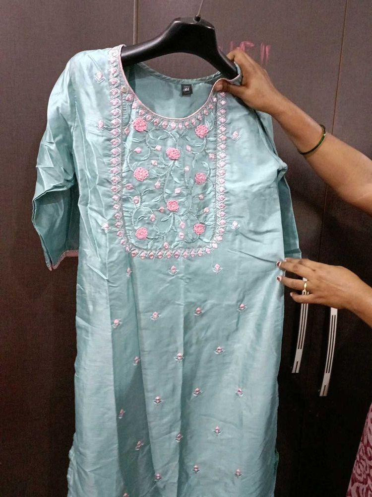 Price Drop 💧💎LIGHT BLUE KURTA SET🥶