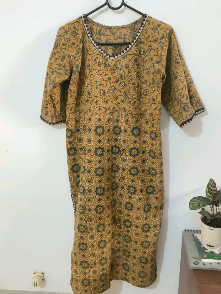 Block Print With Border Kurta