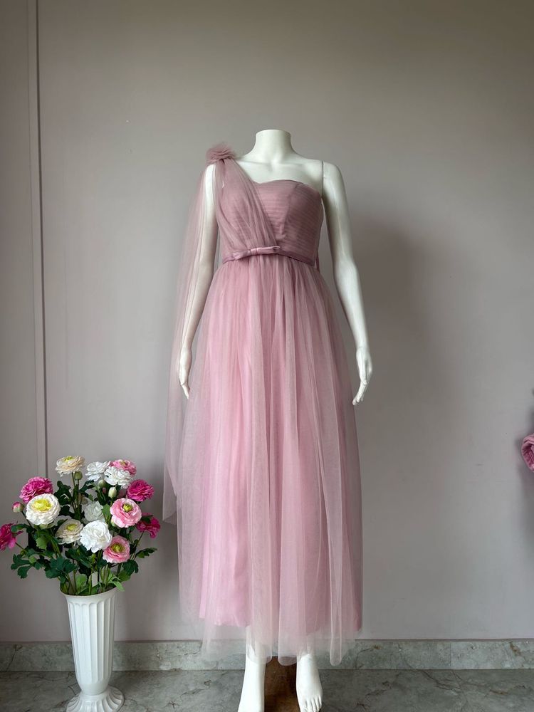 Tulle Pink One Shoulder Gown