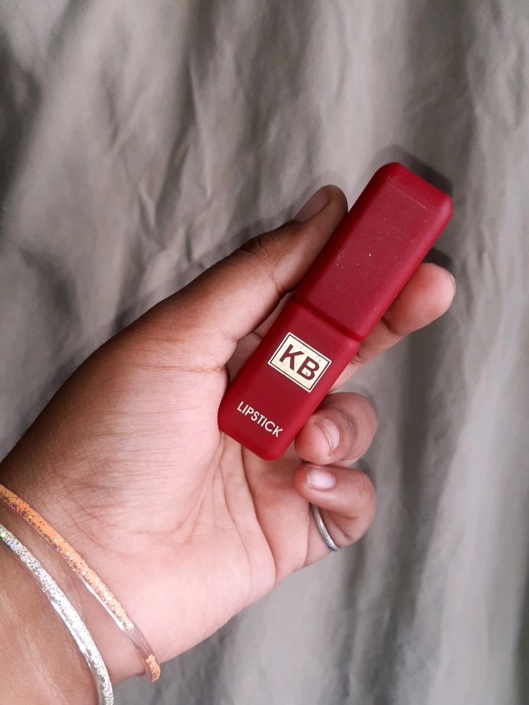 👑 Kiss Beauty Rani Pink Lipstick 💄