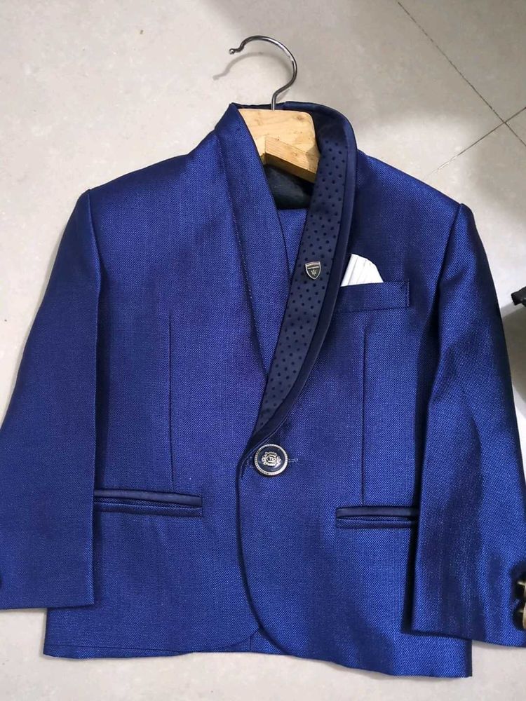 Boy's Formal Blue Suit Set