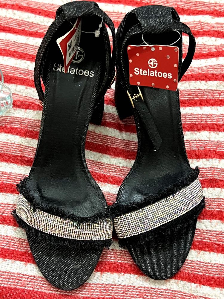 Stelatoes Black Heels with Rhinestones