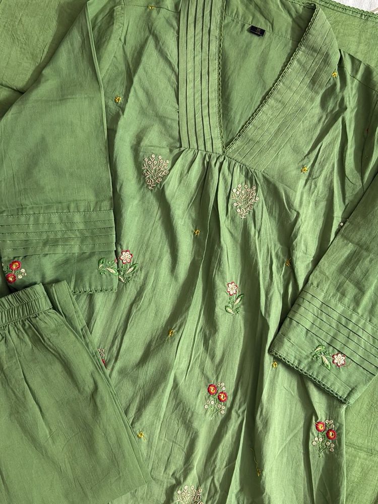 Green Embroidered Kurta Set