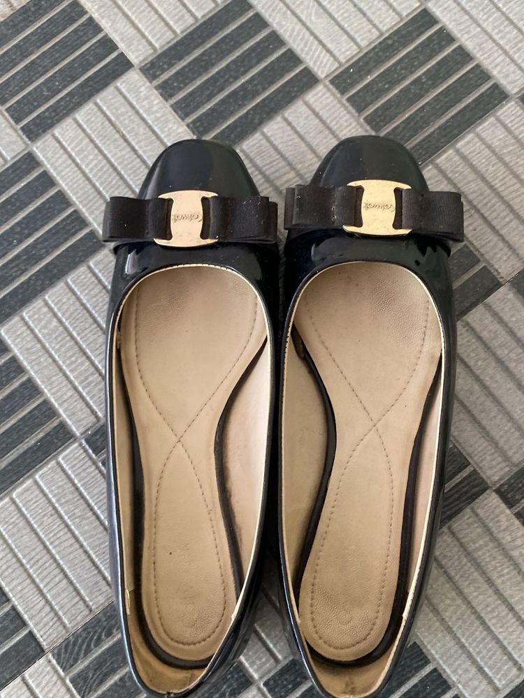 stylish catwalk black bellies-uk size 7/euro 39