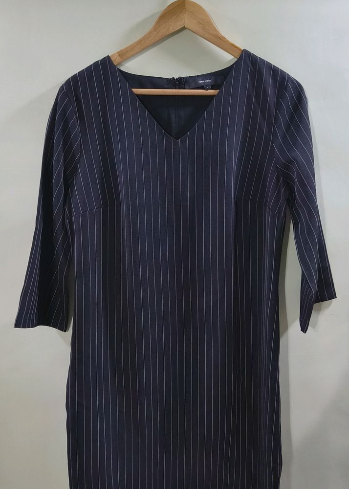 Vero Moda Black Knee Length Dress! (Women)