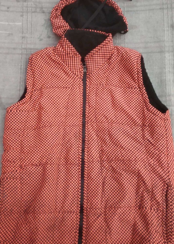 Checkered Sleeveless Jacket