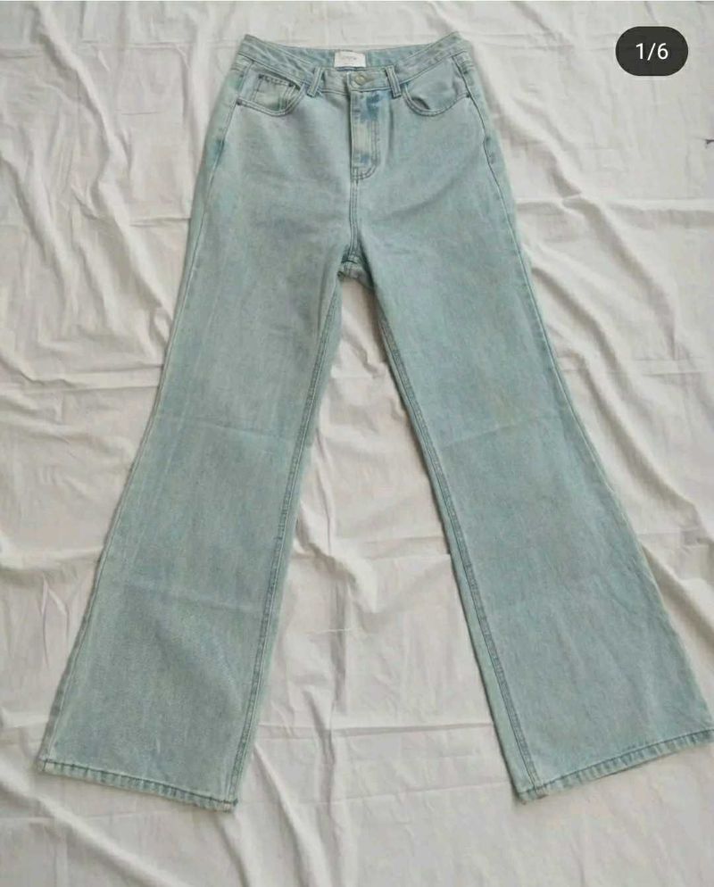 Light Wash Wide Leg Jeans