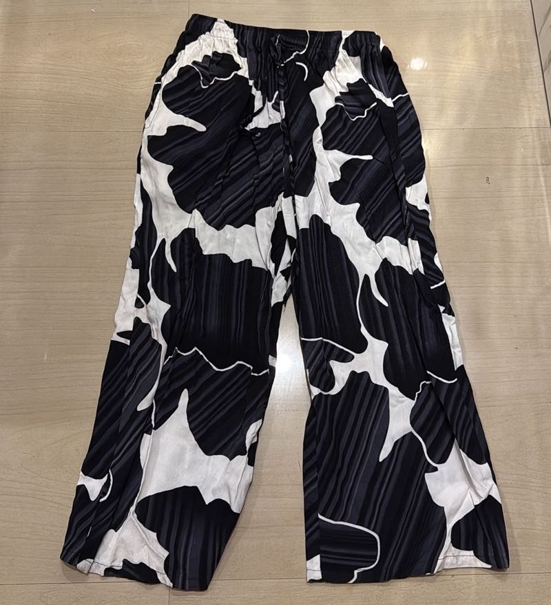 Stylish Printed Wide Leg Pant