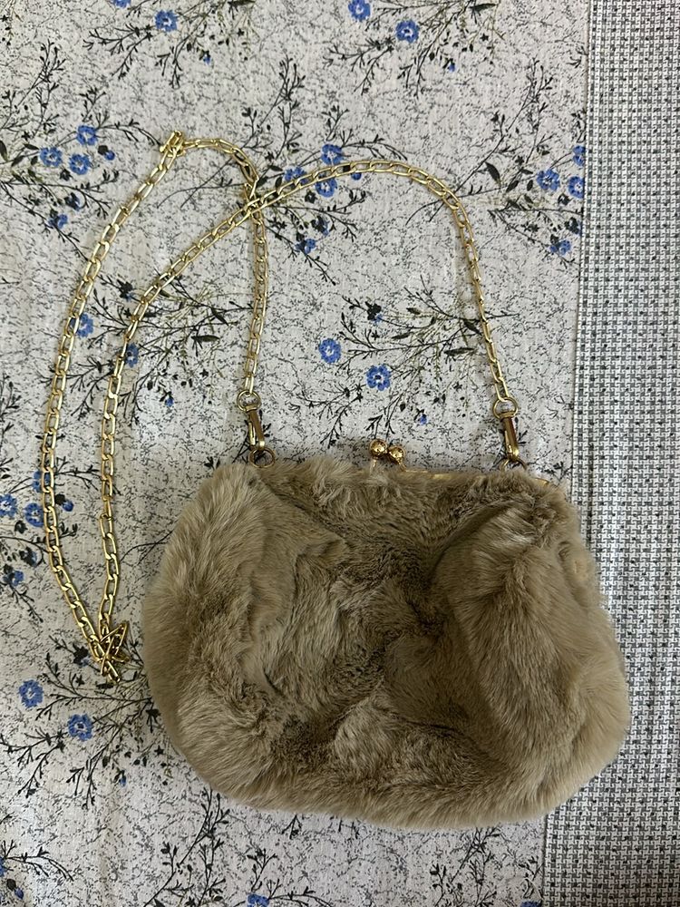 Sling bag