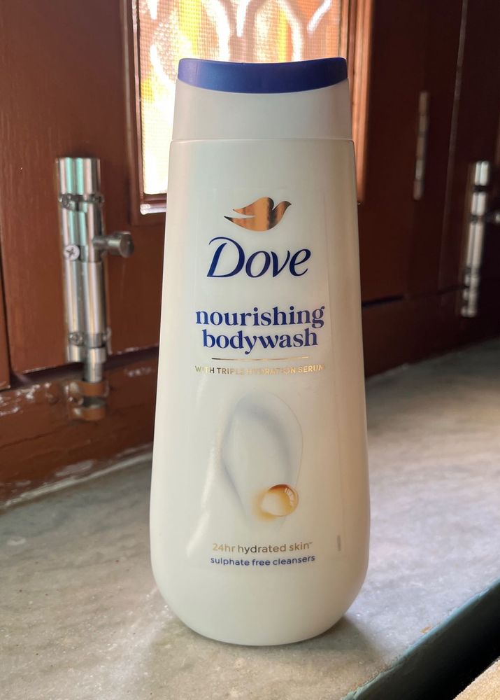 Dove Nourishing Bodywash 🧴