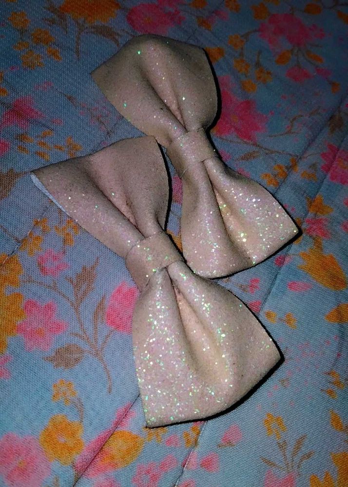 Pair Of Cute Bow Hair Clip For Sale 🎀