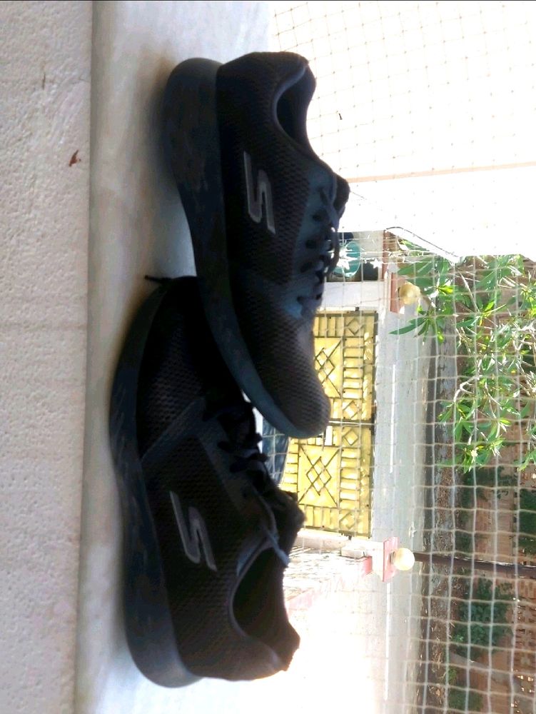 Skechers Sports Shoes