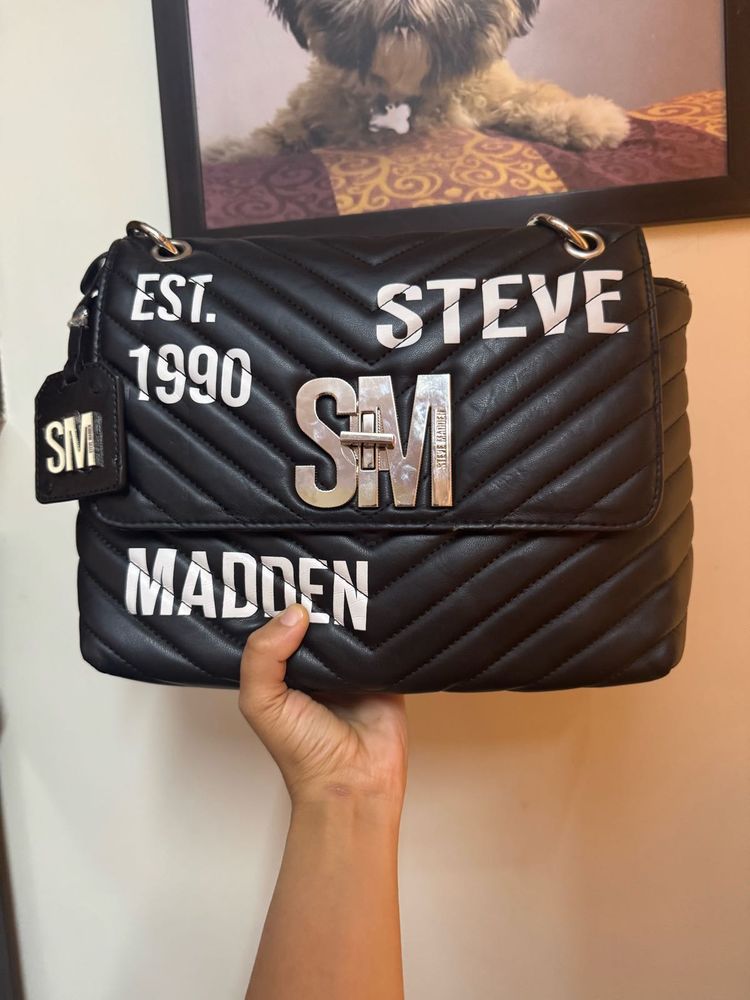 Steve Madden Sling Bag With Flaw
