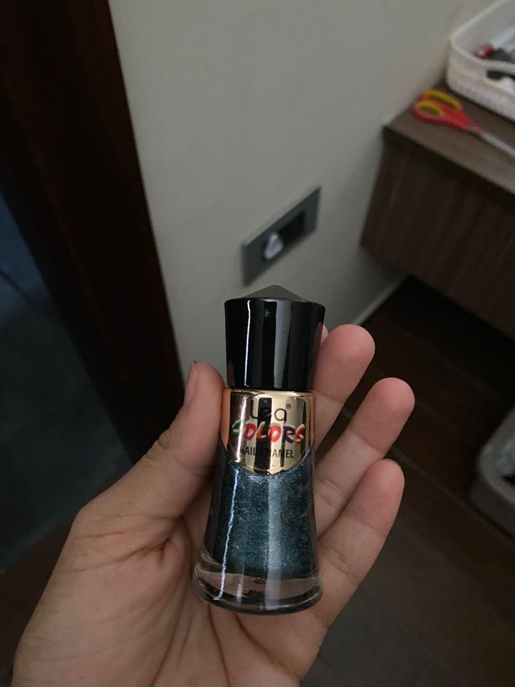 Sea Green Nail Polish