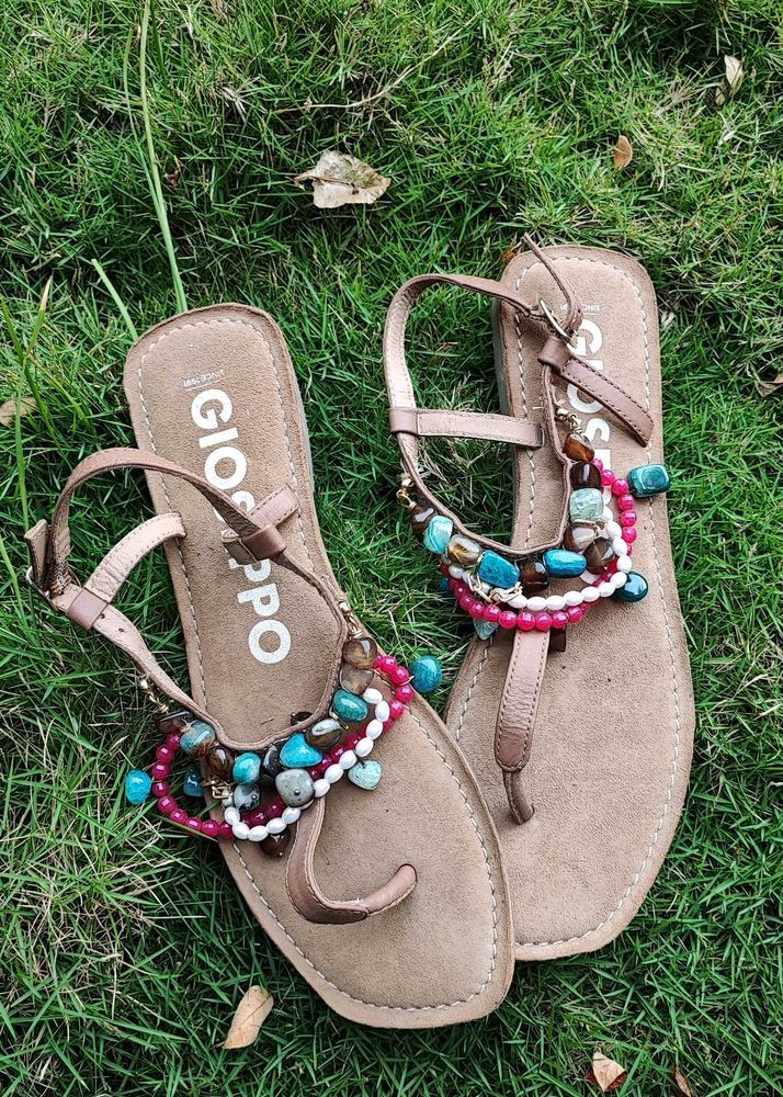 Gioseppo Sandals With Stones. Size 41