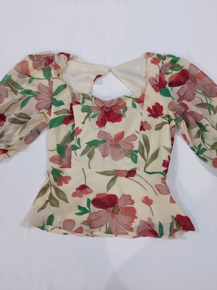 Multicolour Floral Sweetheart Neck Peplum Top