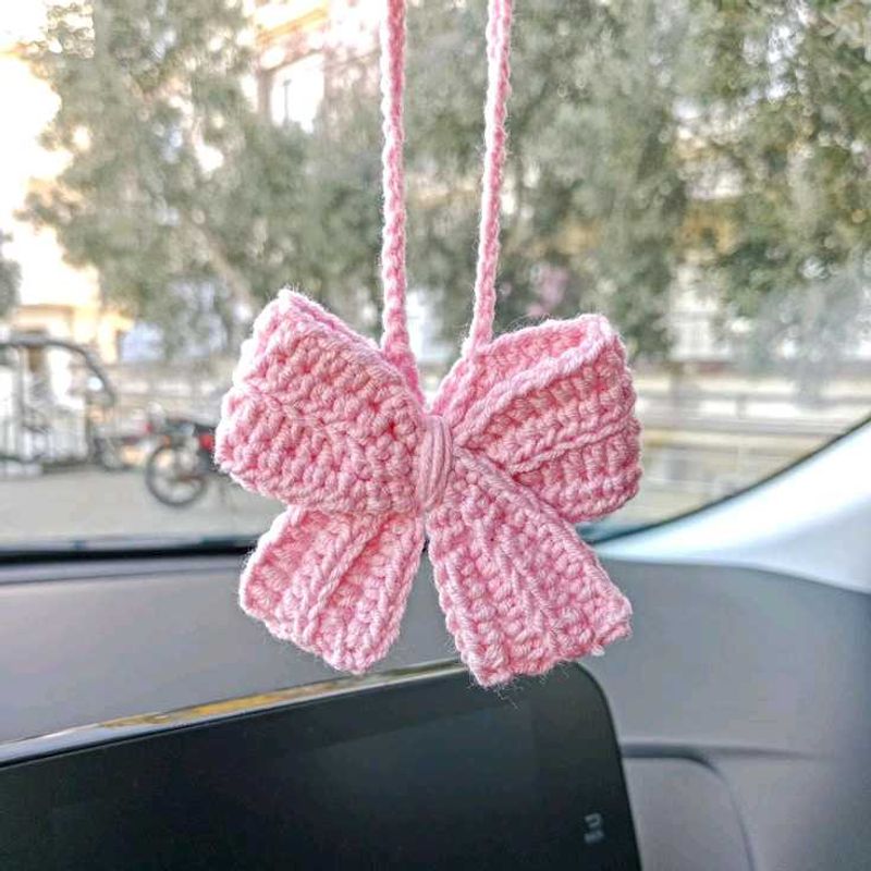 crochet bow keychain