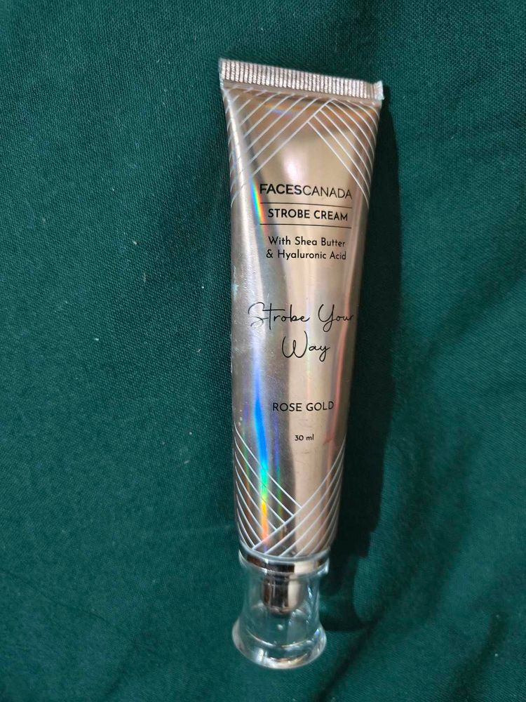 Faces Canada Strobe Cream