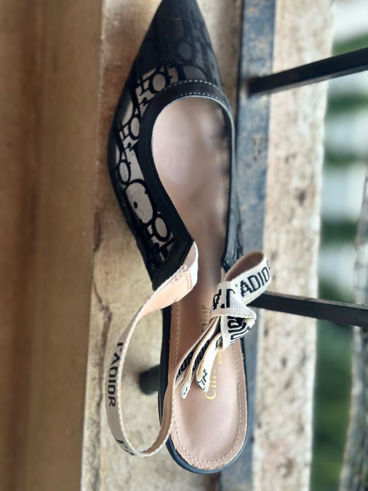 Dior J&#39;Adior Slingback Pumps