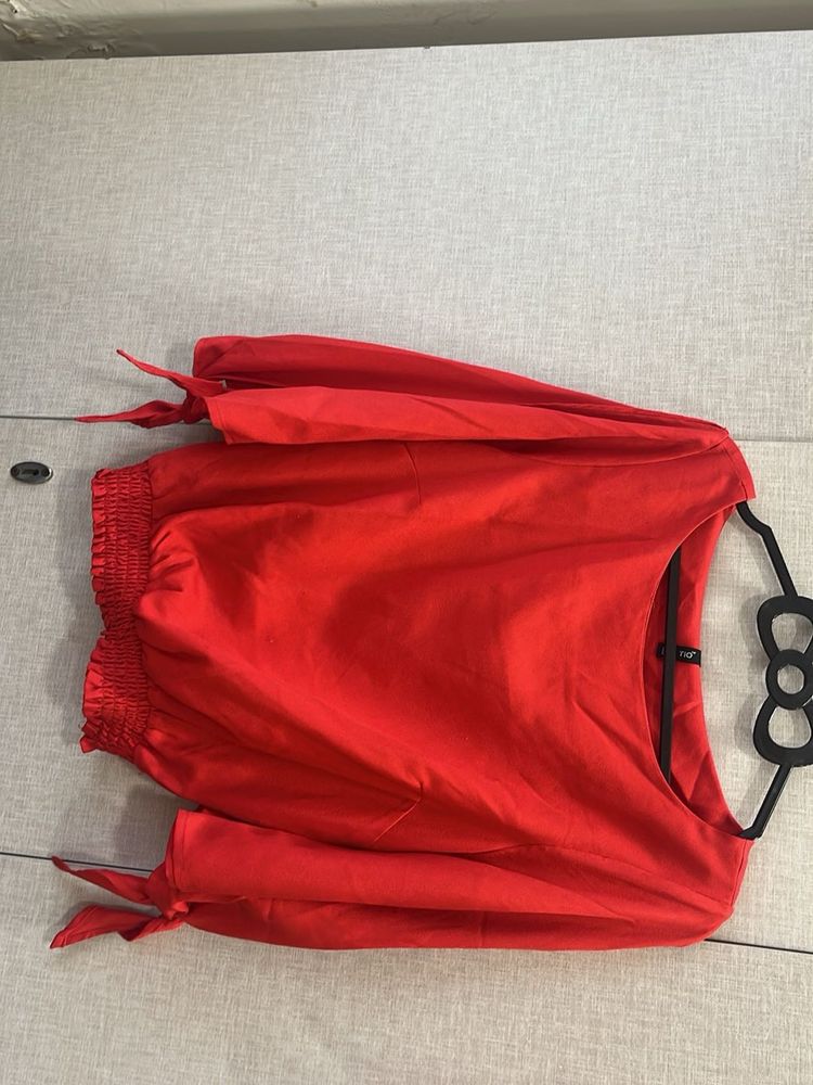 Chic Red Tie-Sleeve Top