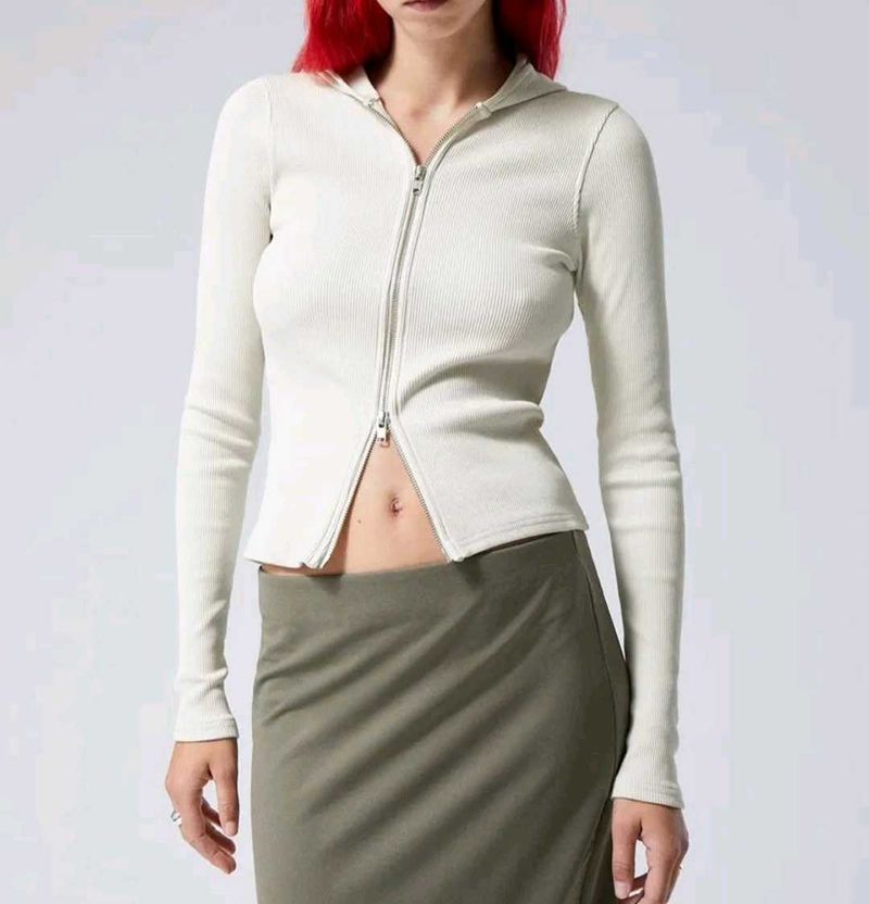 Weekday Knit Hodie