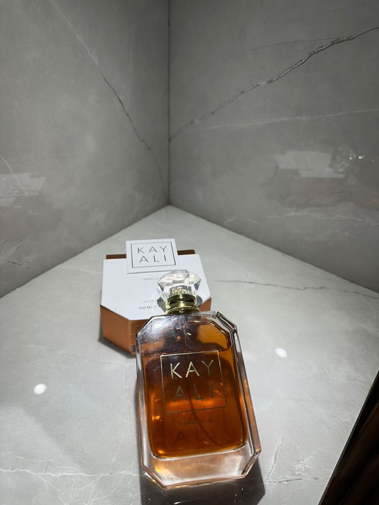 Kayali Vanilla 28 Sample