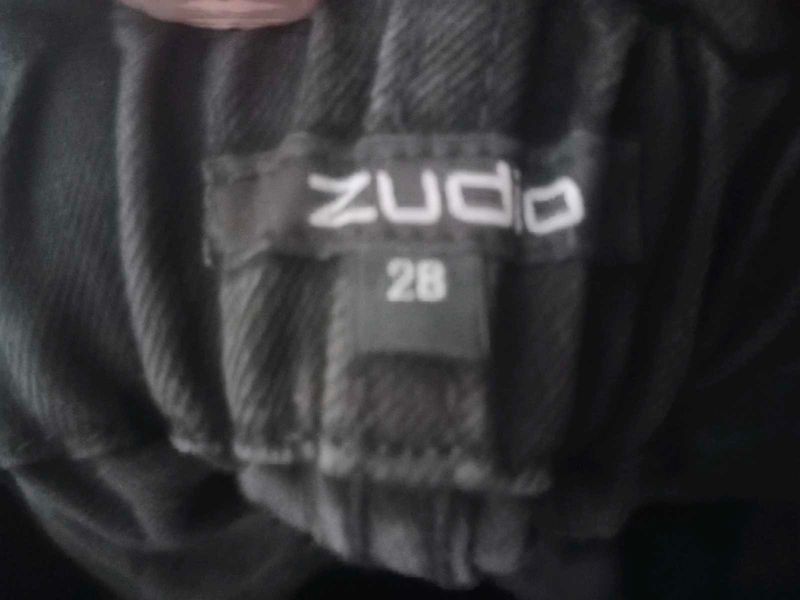 Zudo Jeans Size 28