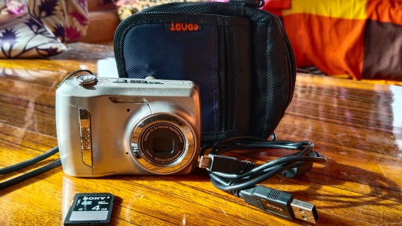 Kodak Easyshare 10MP Digital Camera