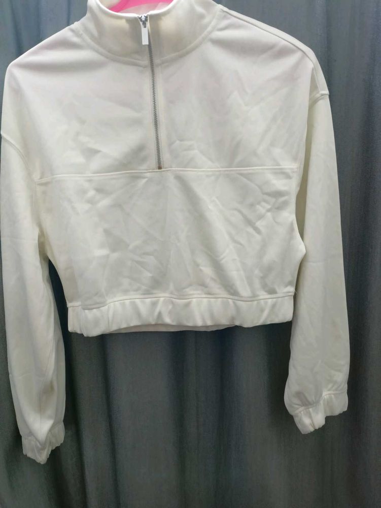 H&amp;M Women White Solid Sports Sweatshirt