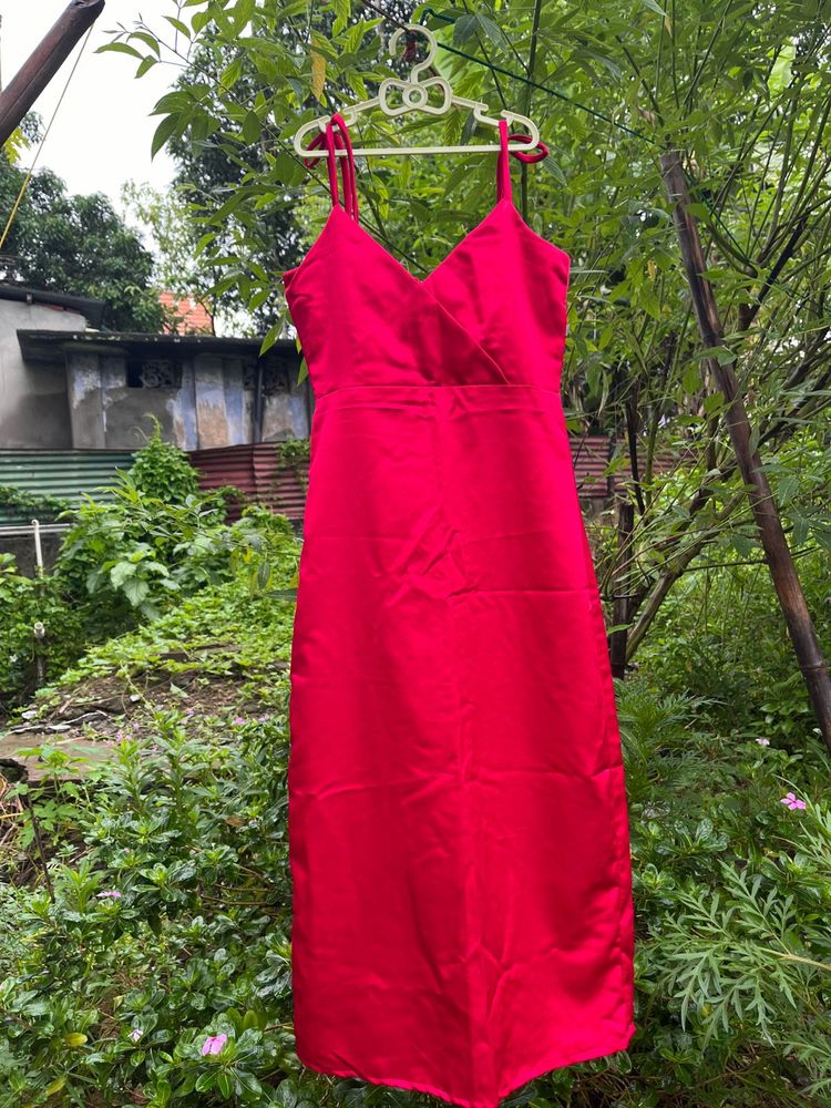 red bodycon