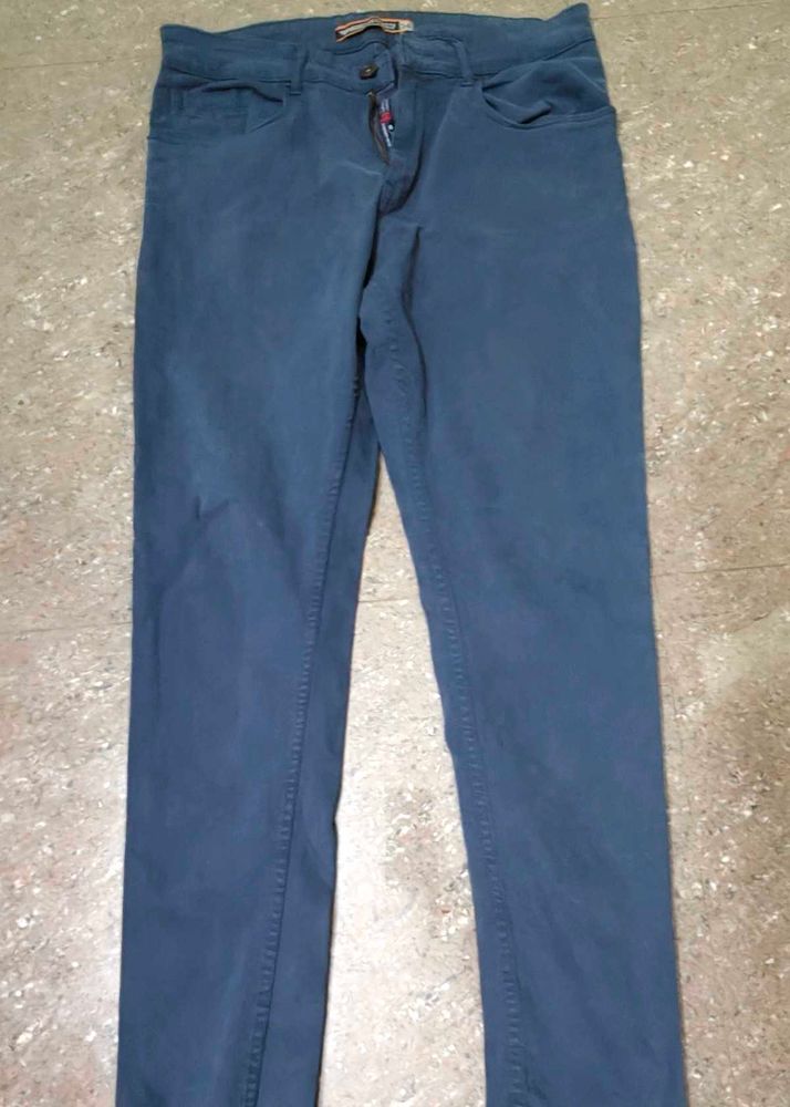 Casual Men&#39;s Jeans