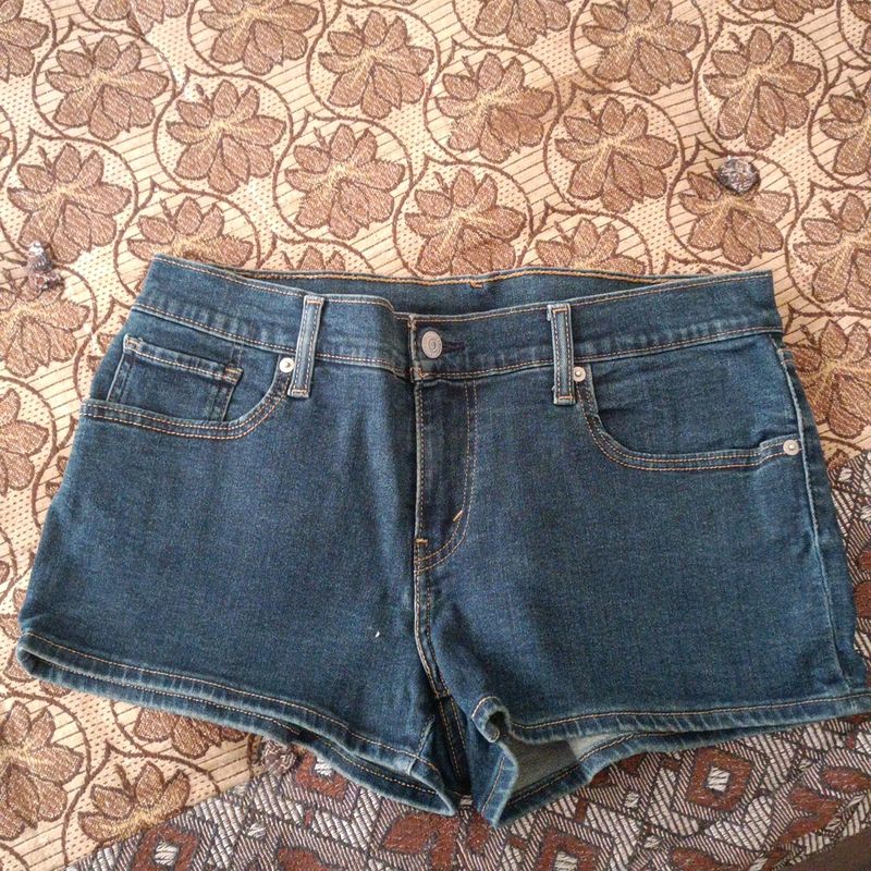 Women Short