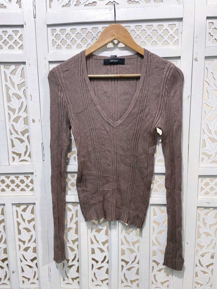 Forever 21 Ribbed V Neck Long Sleeves Top  A